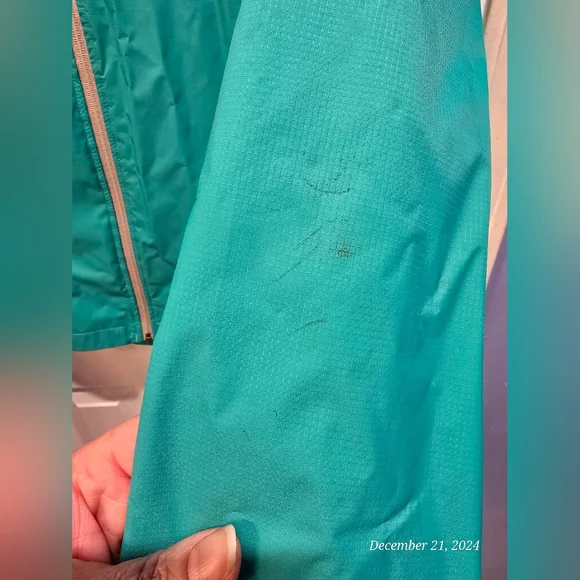 Eddie Bauer Raincoat Windbreaker Women's size MEDIUM, Teal - Picture 4 of 8